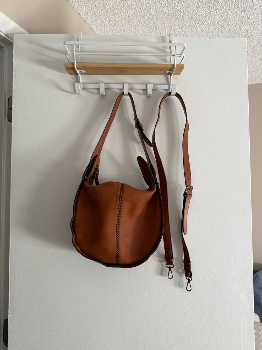 Universal Thread Tan Brown Leather Shoulder Bag